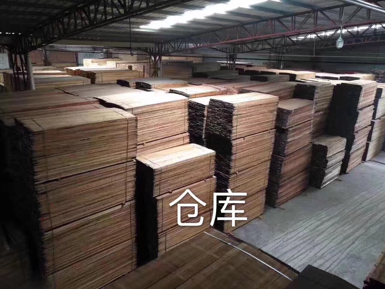 黃金胡桃木5.0-6.0到貨，顏色大美，極受歡迎。各位老板趕緊來下訂單咯。